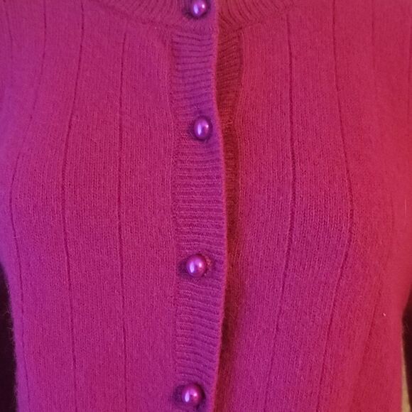 Vintage Adele Joyce lambwood /angora cardigan size large. - Picture 3 of 9